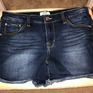 Kensie Jean shorts dark blue washed